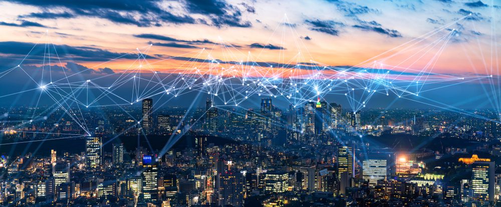 Centralized vs. Distributed Network Management: Which One to Choose?